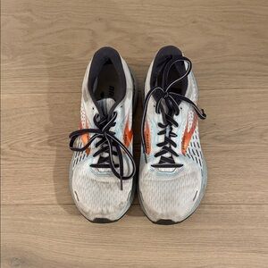 Brooks Women's Athletic Shoes - White and Orange